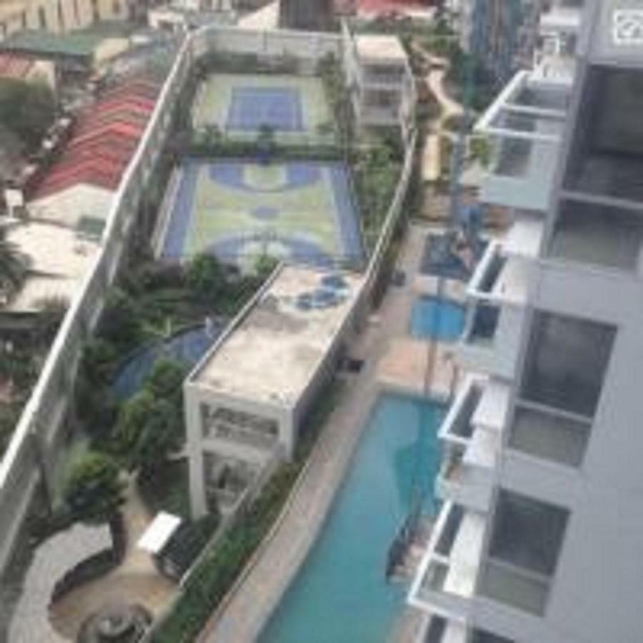 Cubao Manhattanheights Unit 11A Tower B, 2Br Manila Esterno foto